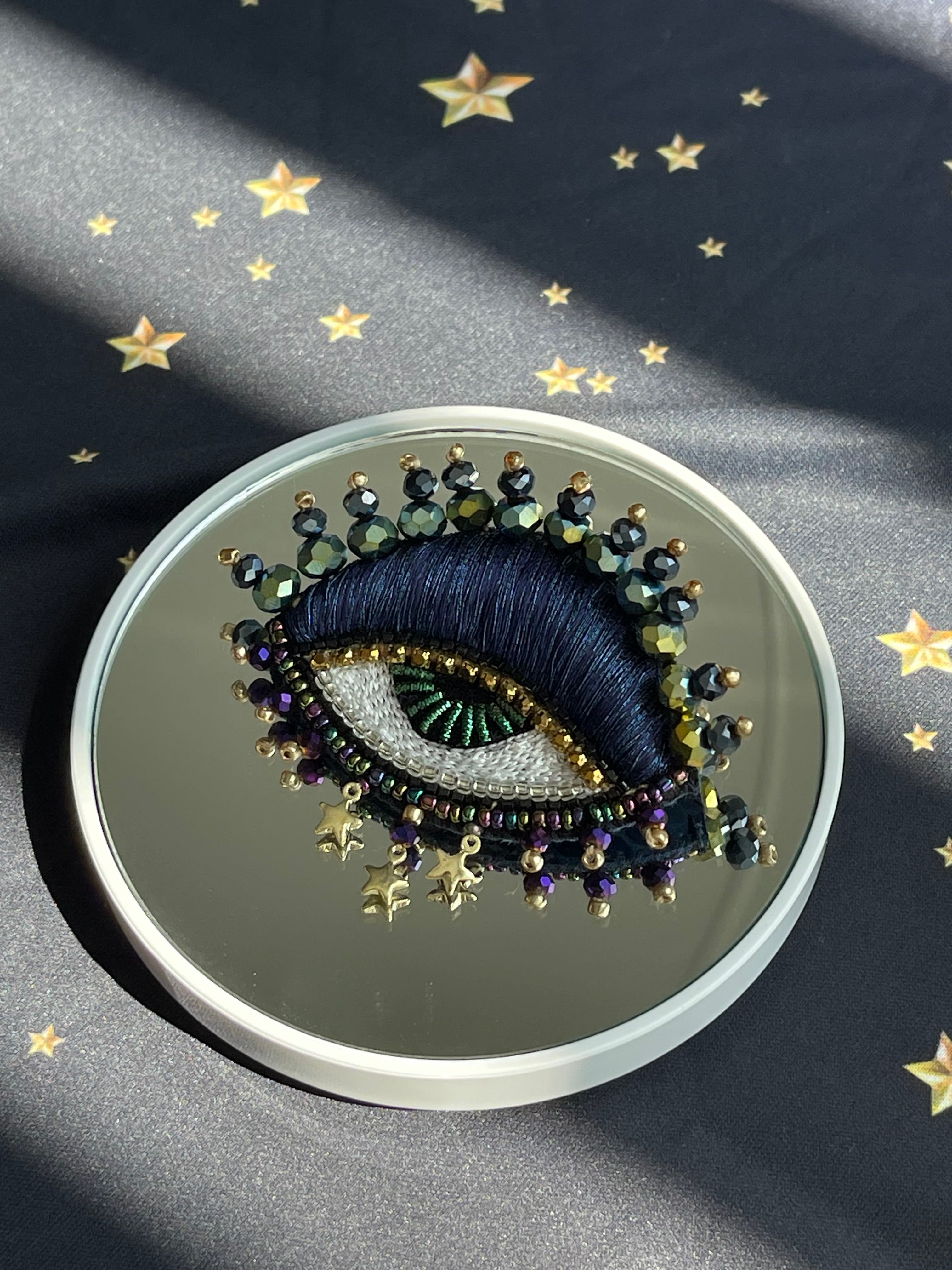 Brooch Magical Observer - Image 2