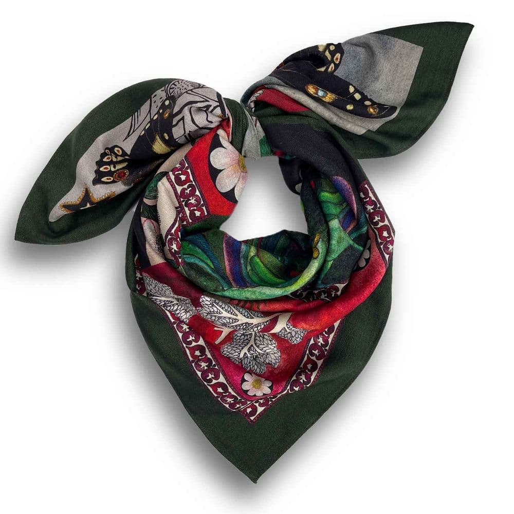 Big scarf Forgotten legends - Image 1