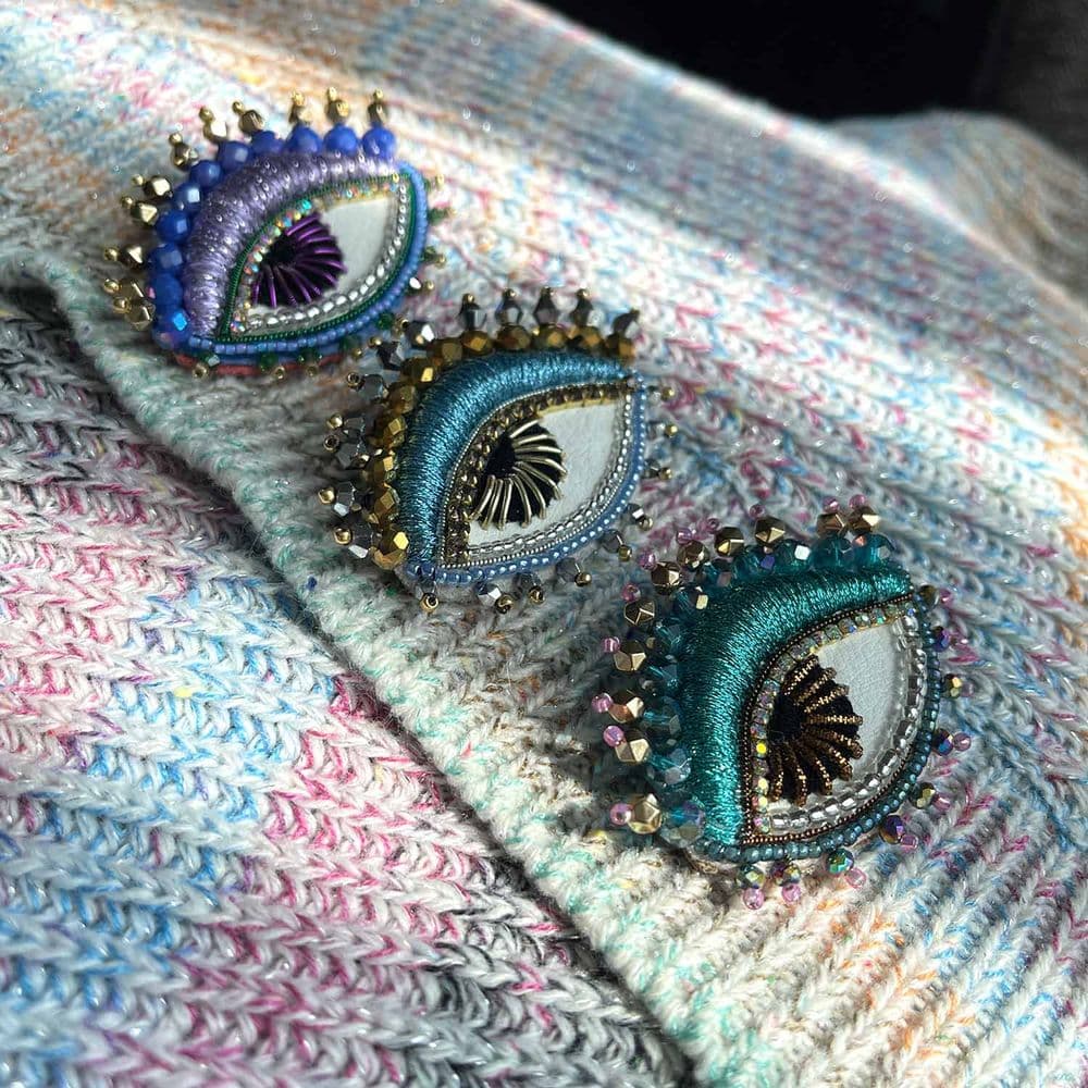 Brooch Lilac Augury - Image 3