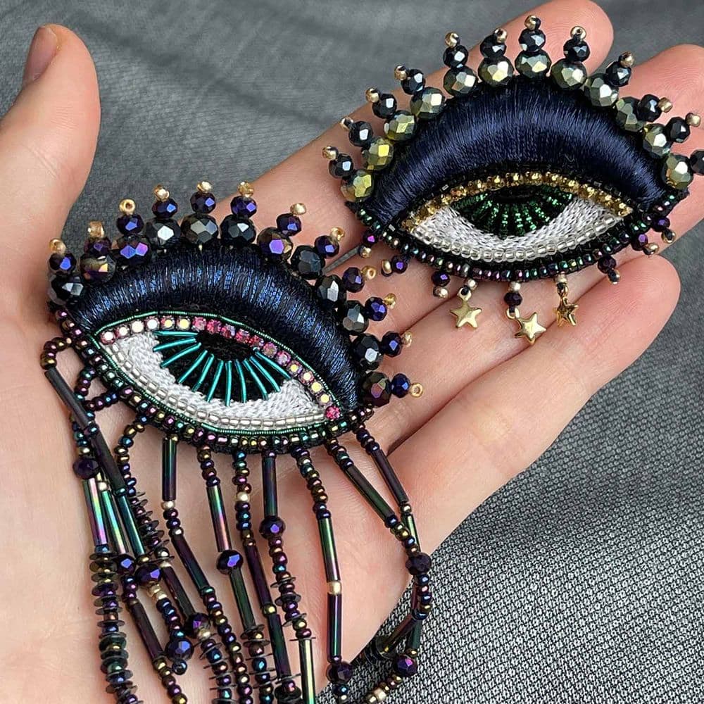 Brooch Midnight Shimmer - Image 4