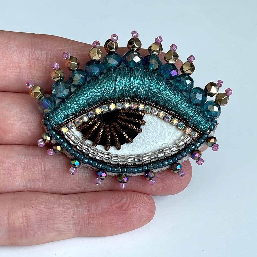 Brooch Teal Seer - Image 2