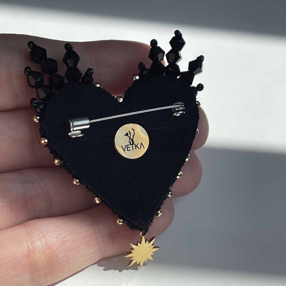 Brooch  Velvet Romance - Image 3